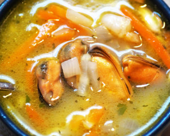 Чудо-суп из морепродуктов — белковый рецепт